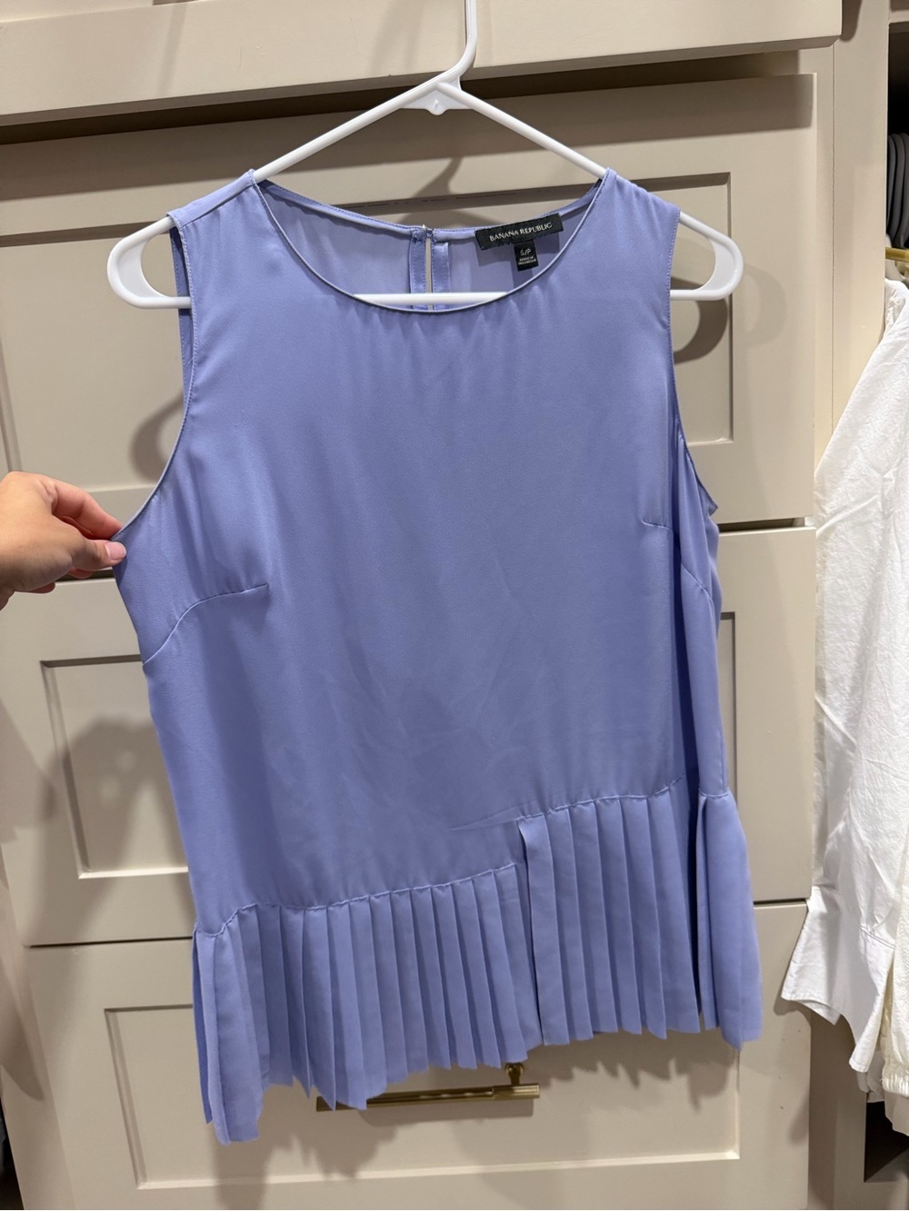 Banana Republic Lavender Pleated Hem Sleeveless Top